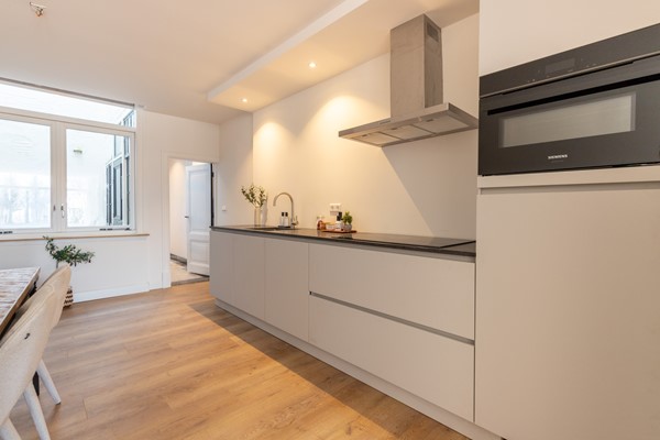 Medium property photo - Hooigracht 90, 2312 KX Leiden